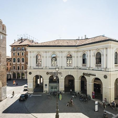 Myplace Piazza Dei Signori Apartments Treviso Exterior photo