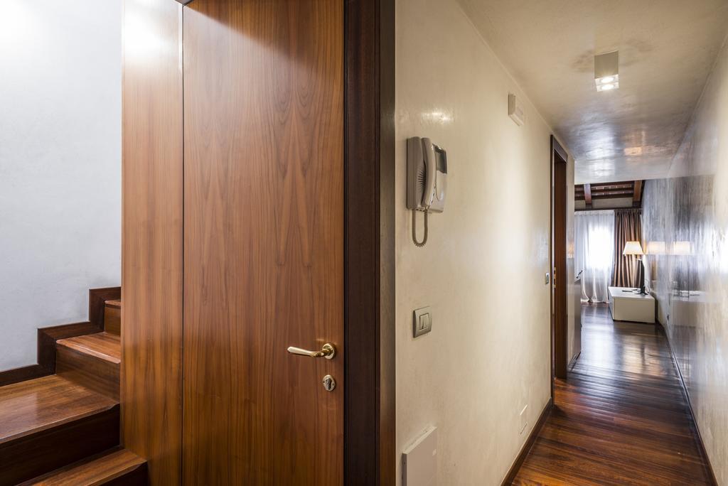 Myplace Piazza Dei Signori Apartments Treviso Exterior photo