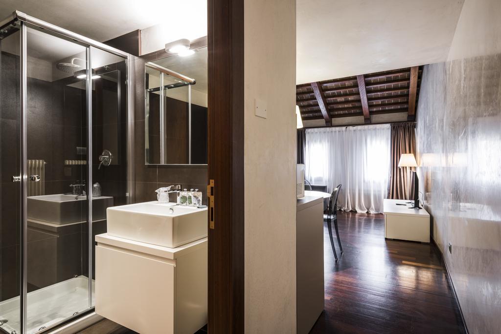 Myplace Piazza Dei Signori Apartments Treviso Exterior photo